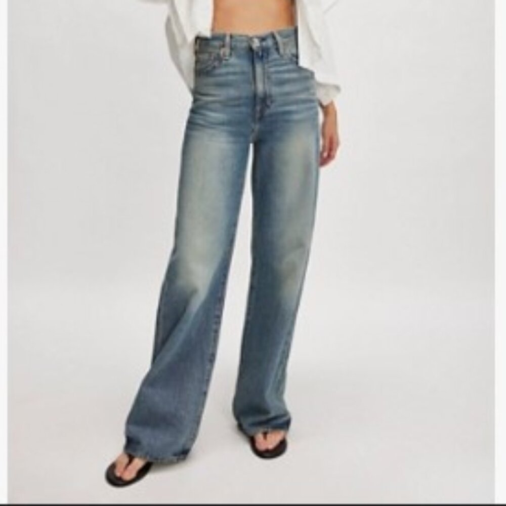 NWT Levi's Ribcage Wide-Leg Jeans